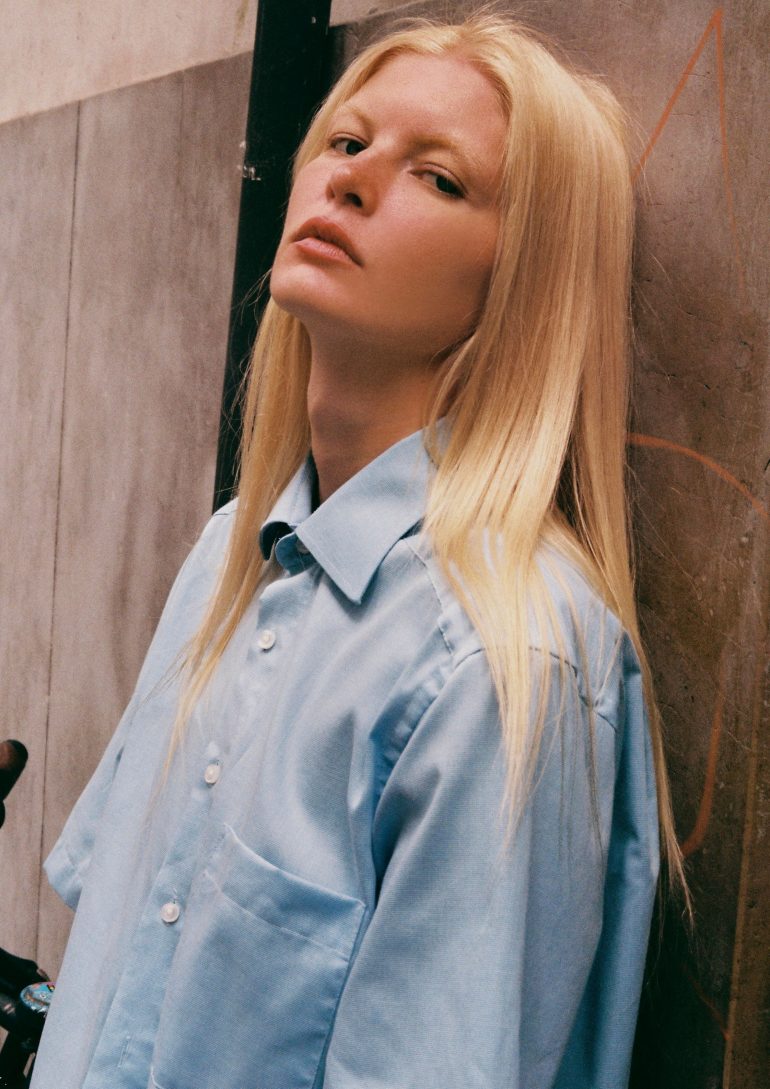 Saloma Sycheva book photo