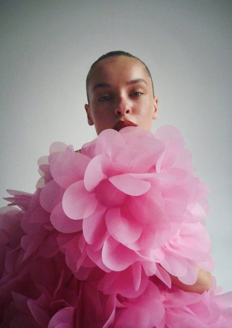 Vika Savechko book photo