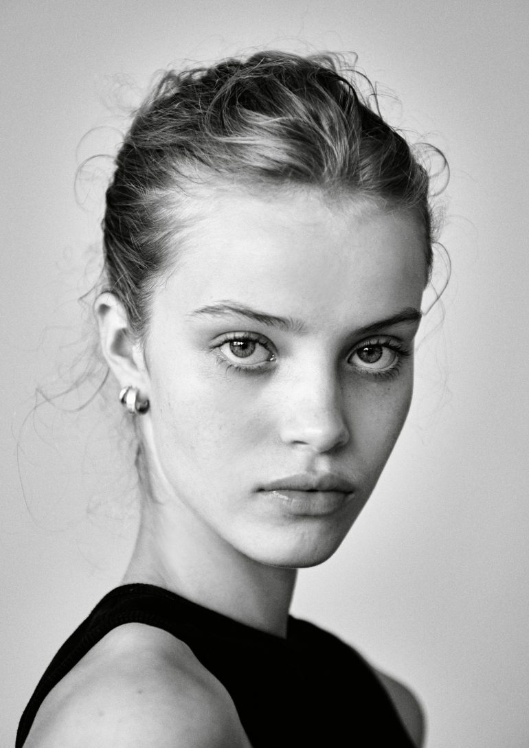 Ema Machacova book photo