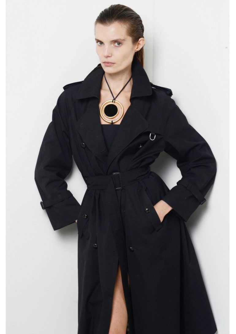 Michelle Van Bijnen book photo