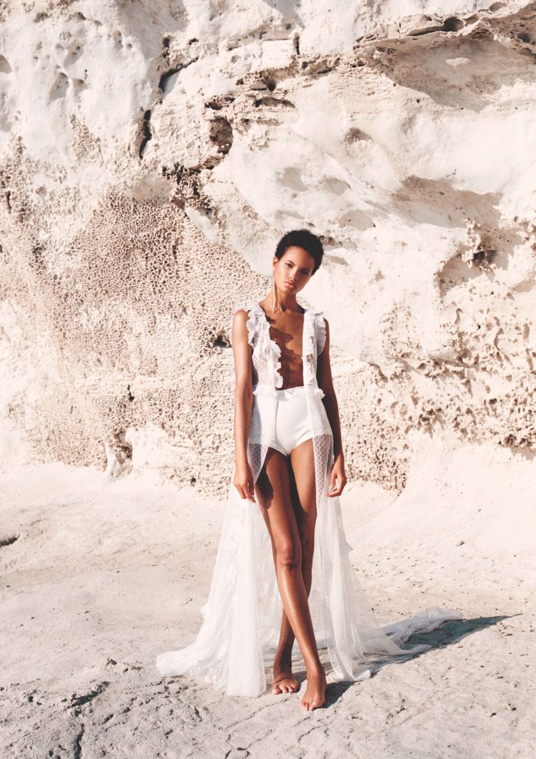 Litza Veloz book photo