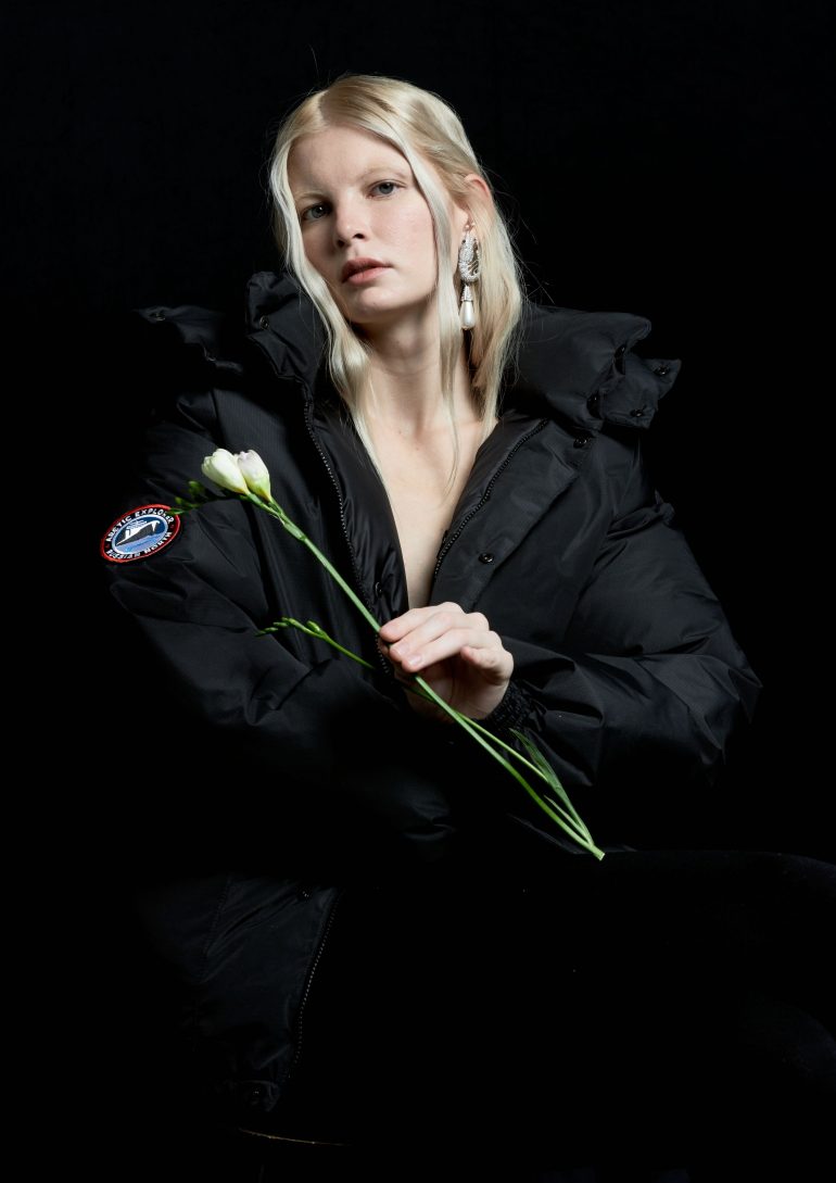 Saloma Sycheva book photo