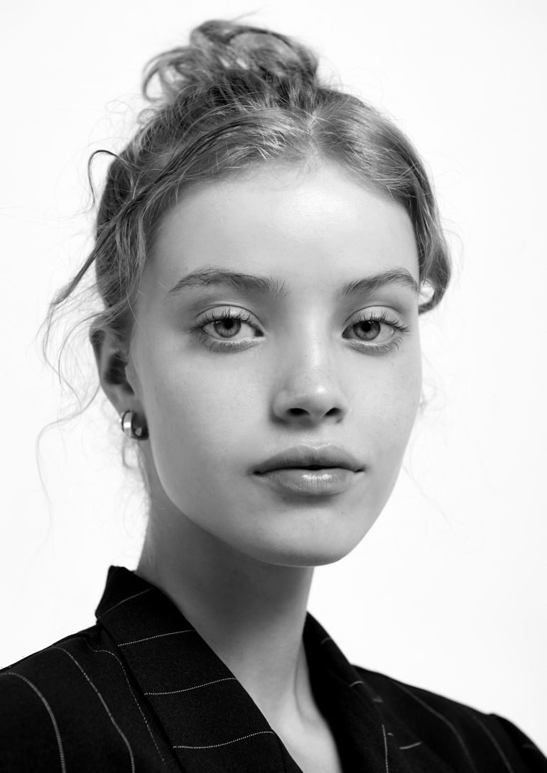 Ema Machacova book photo