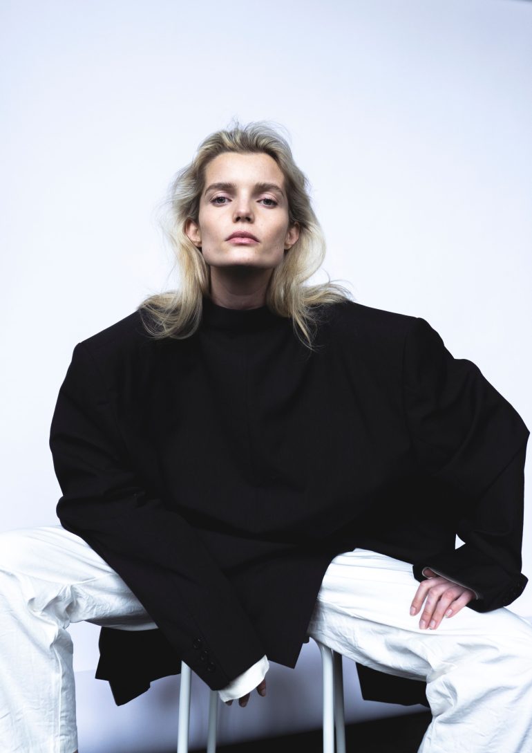 Michelle Van Bijnen book photo