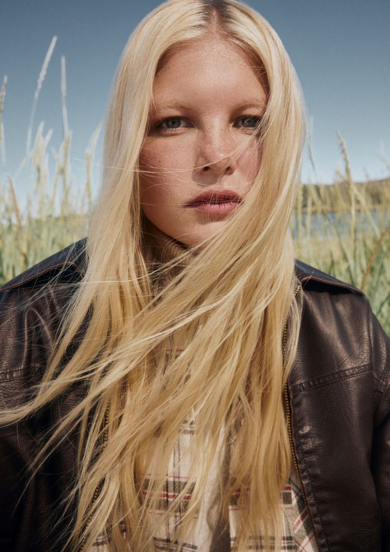 Saloma Sycheva book photo