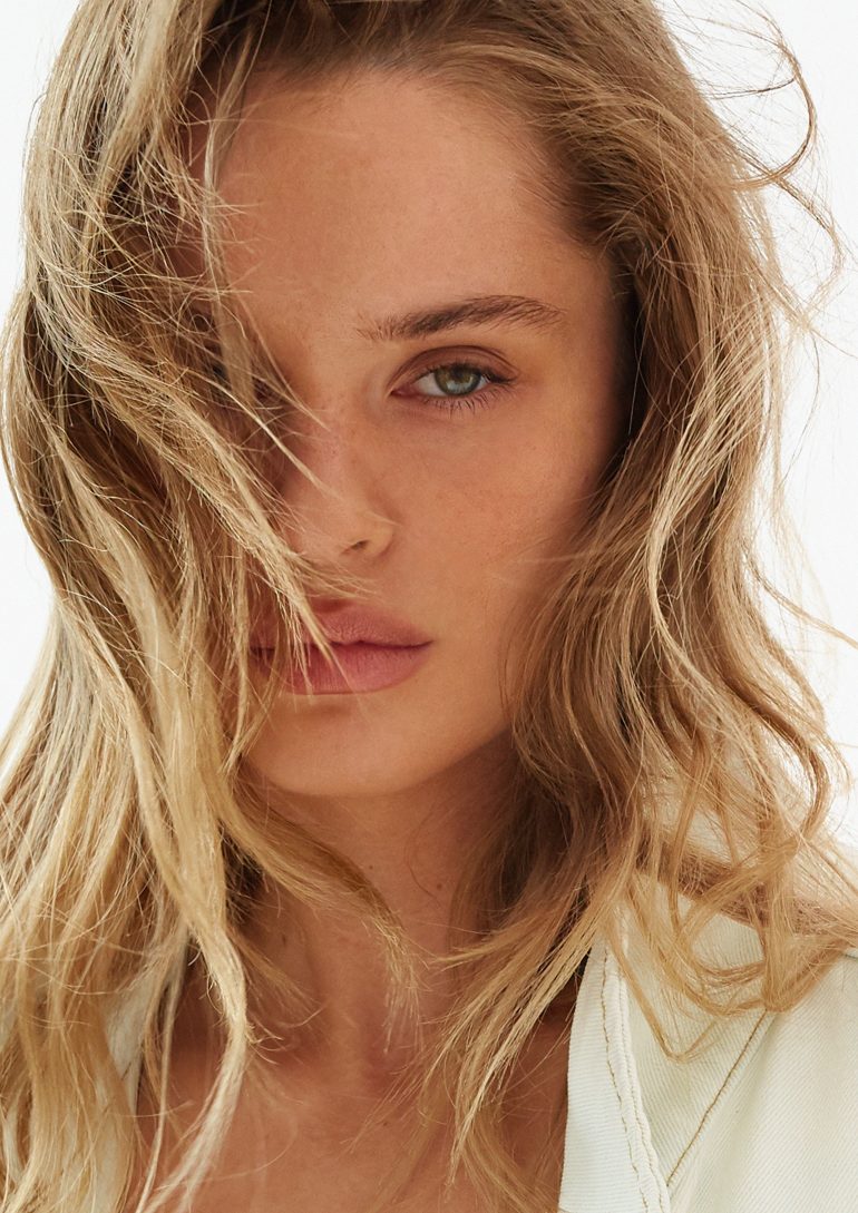 Vika Savechko book photo