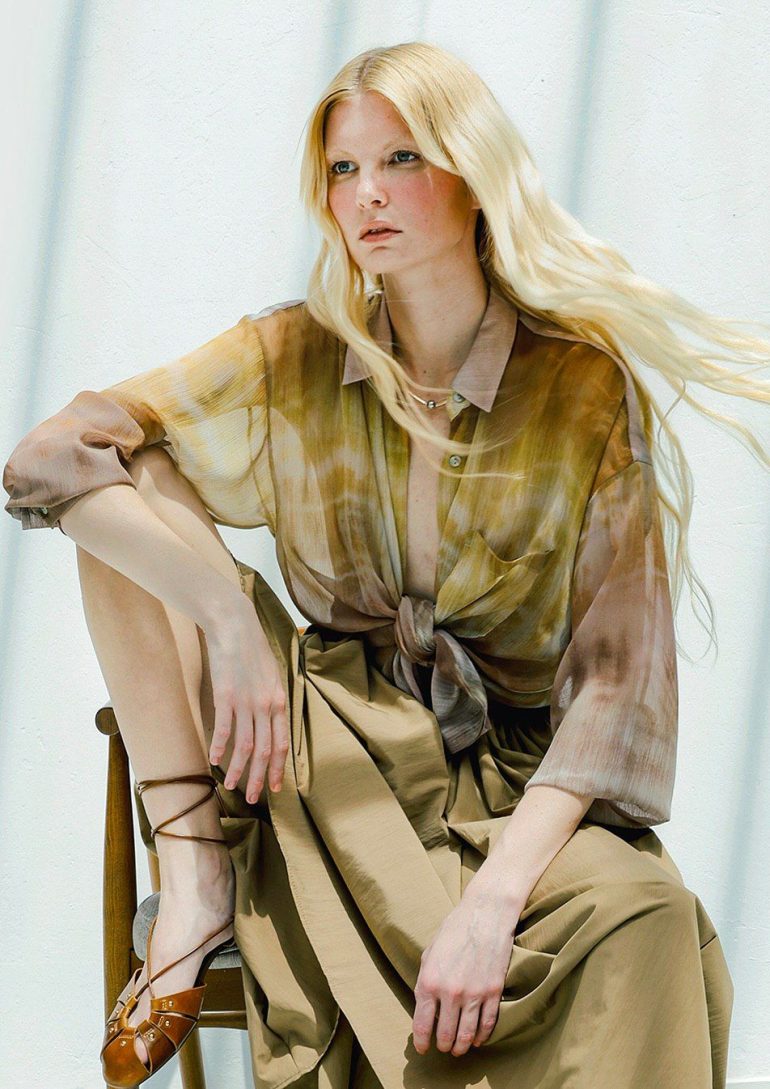 Saloma Sycheva book photo