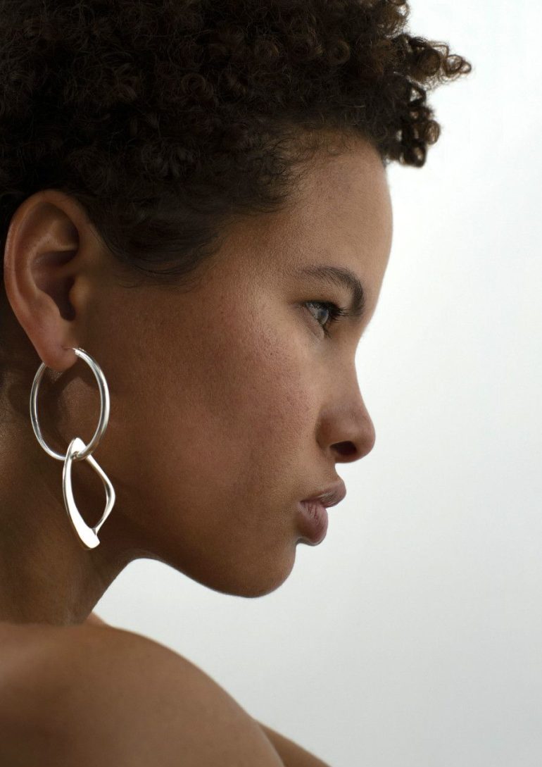 Litza Veloz book photo