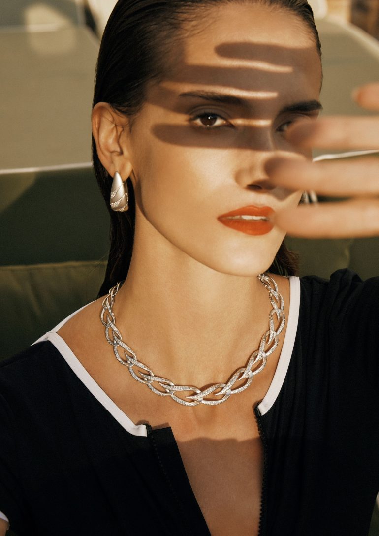 Nat Kostopoulou book photo