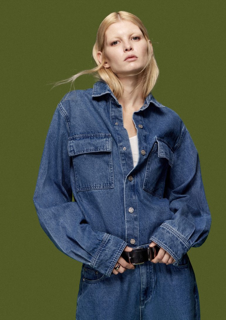 Saloma Sycheva book photo