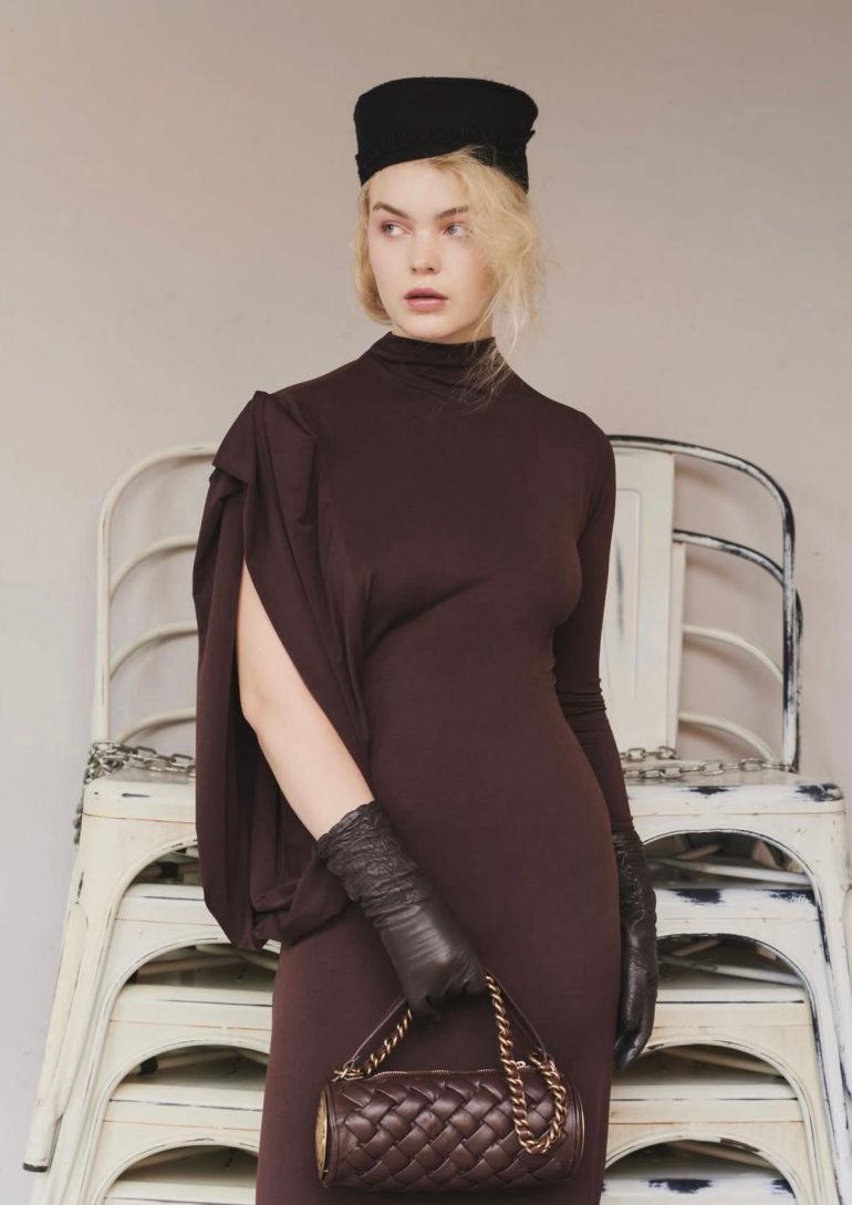 Ella Mandt book photo