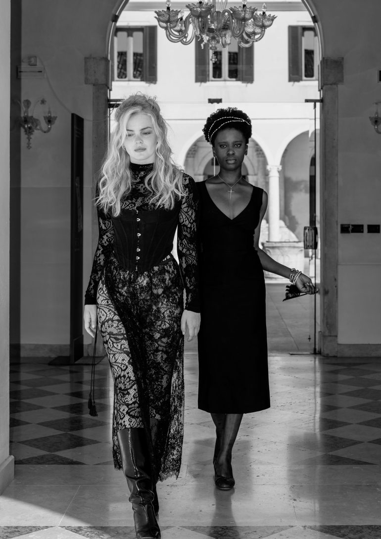 Ella Mandt book photo