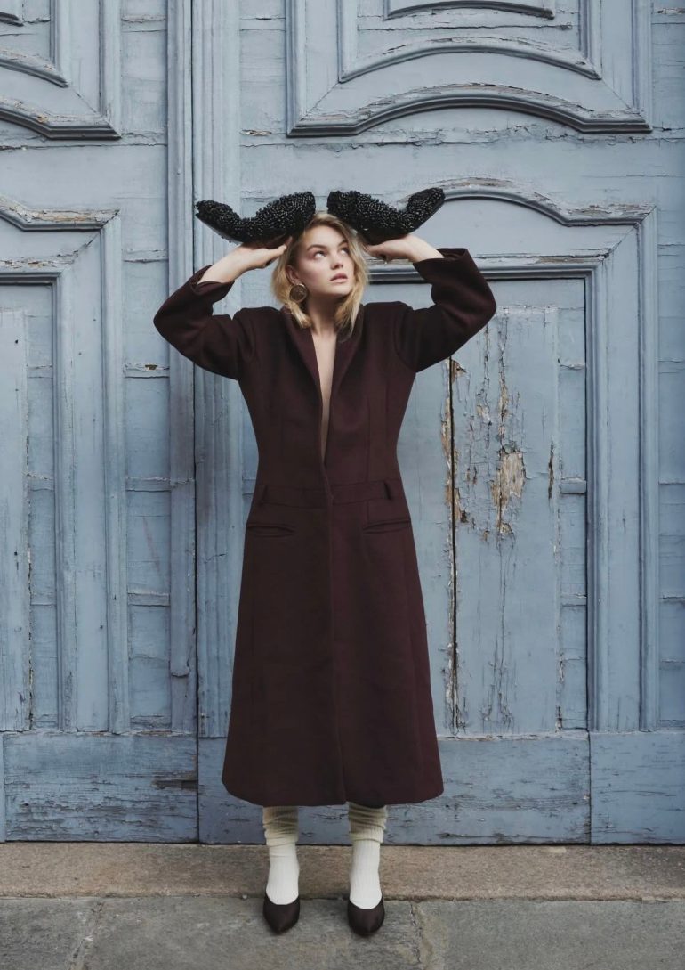 Ella Mandt book photo