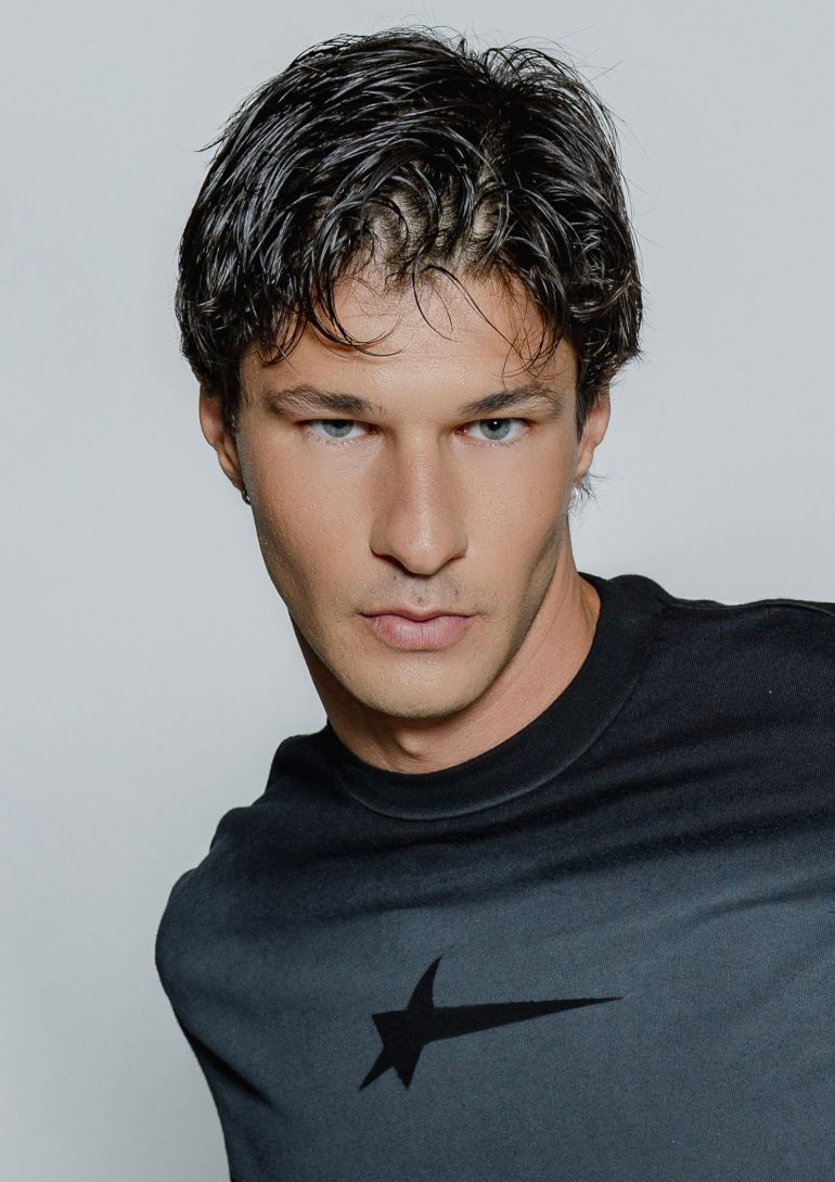 Arman Duhan book photo