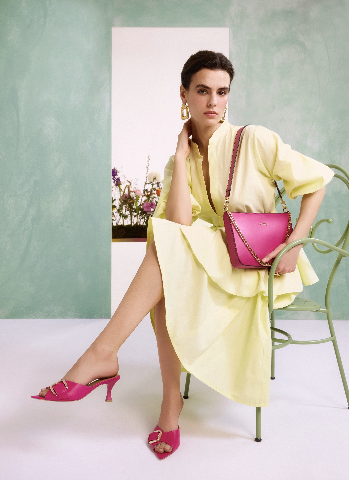 Dasha Plonas for Hotiç SS’26 news photo