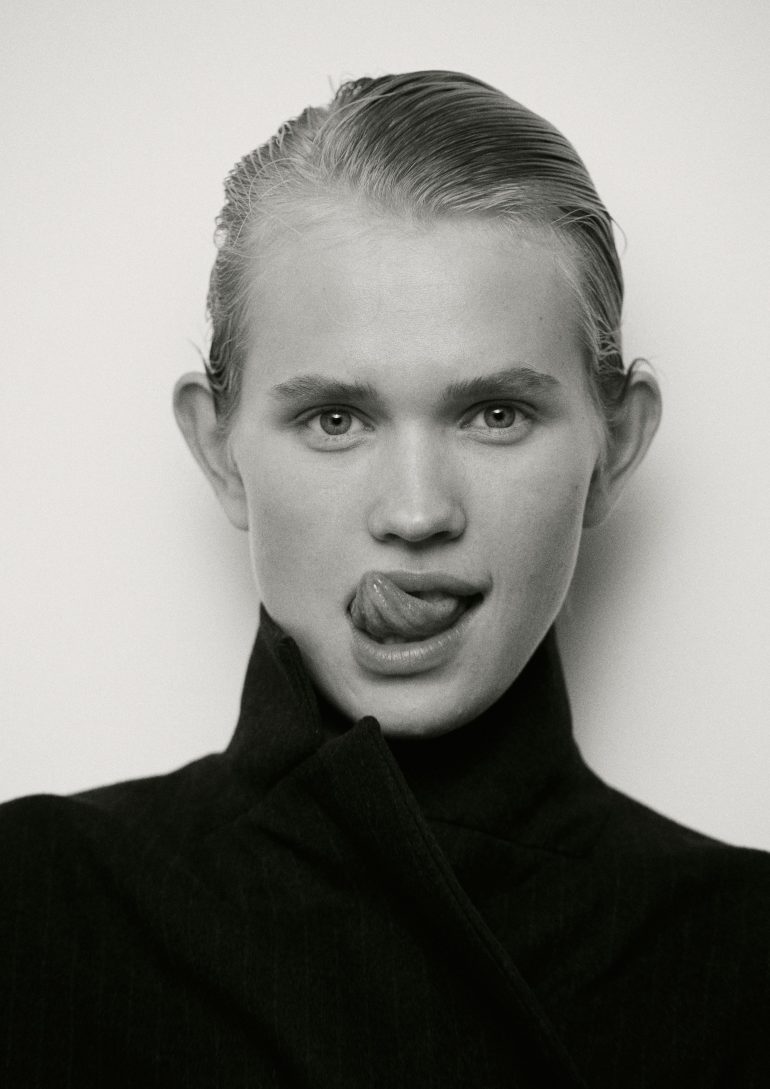 Nadya Yumasheva book photo