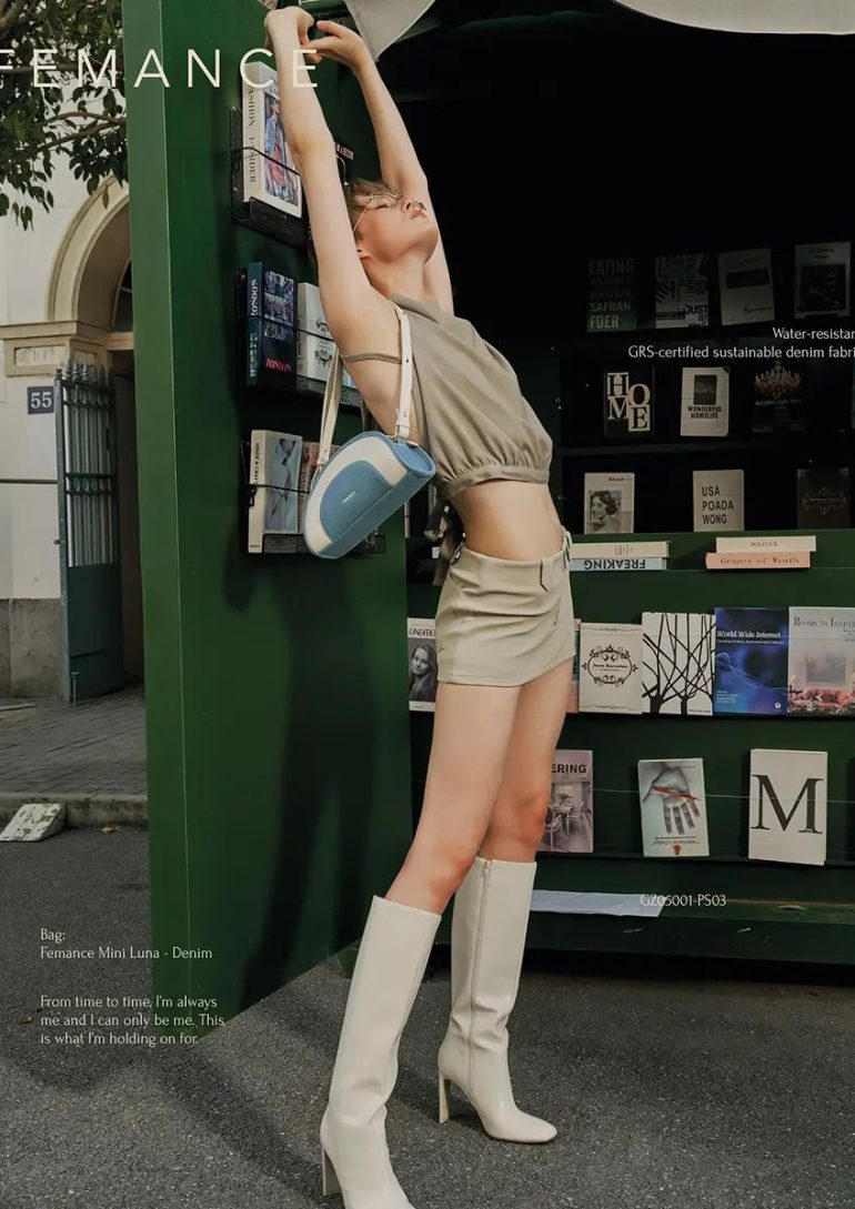 Karolina Kucinska book photo