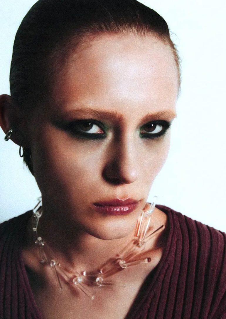Karolina Kucinska book photo