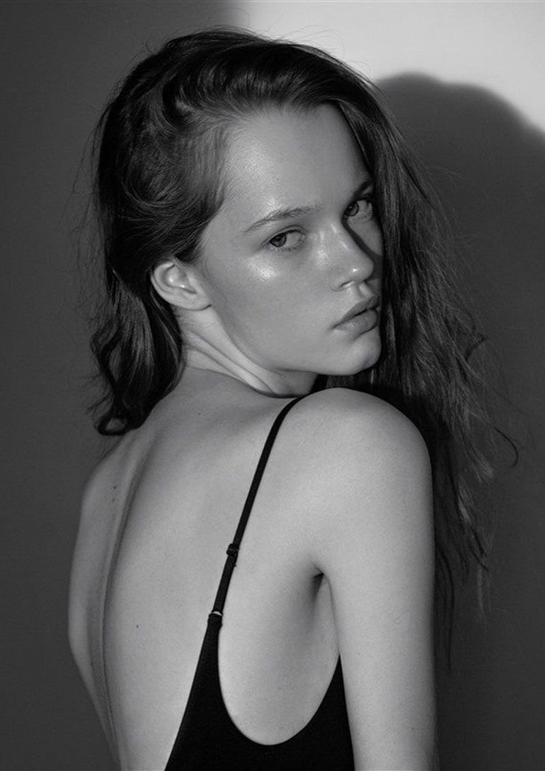 Sasha Iashkova book photo