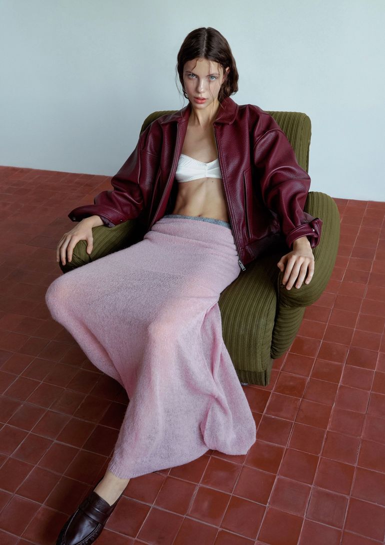 Tasya Sukhih book photo