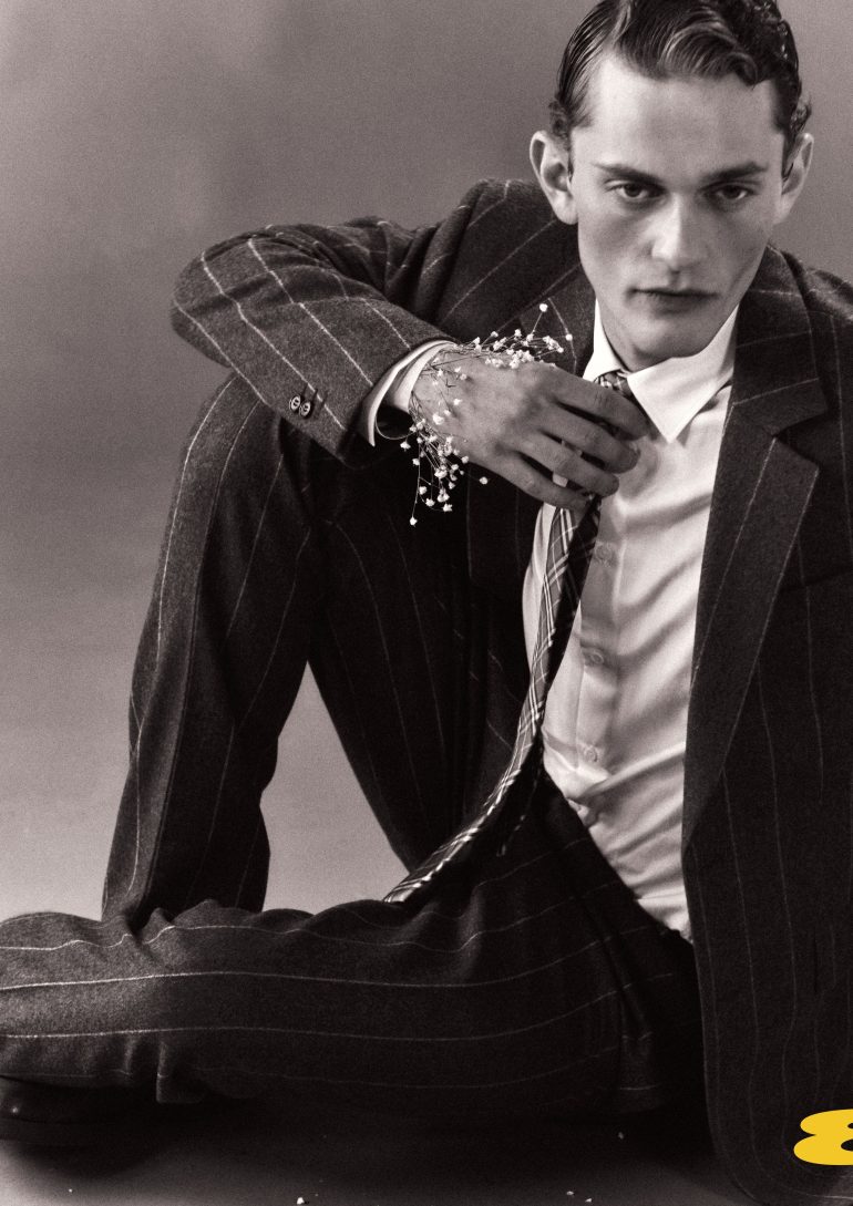 Slava Sıkorski book photo