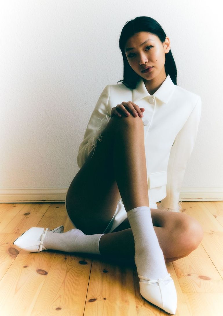Emilie Wen Zhang book photo