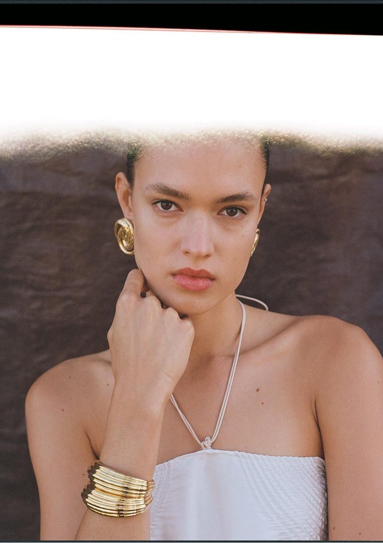 Paula Luna book photo