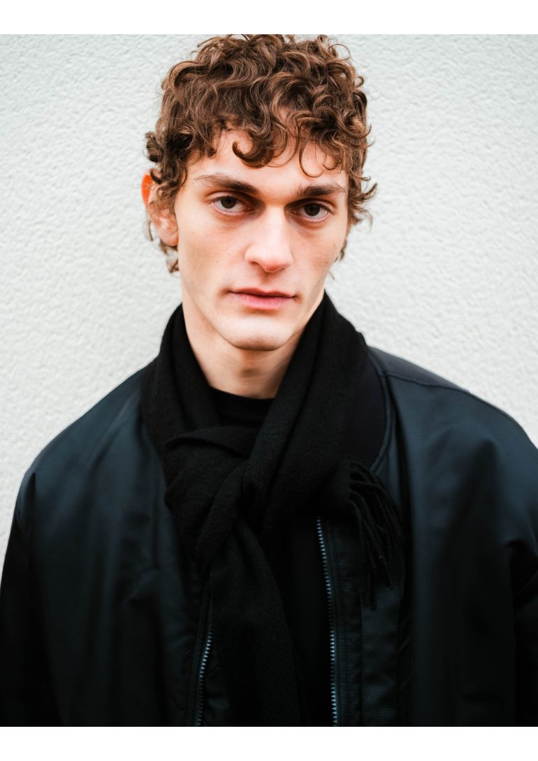 Slava Sıkorski book photo