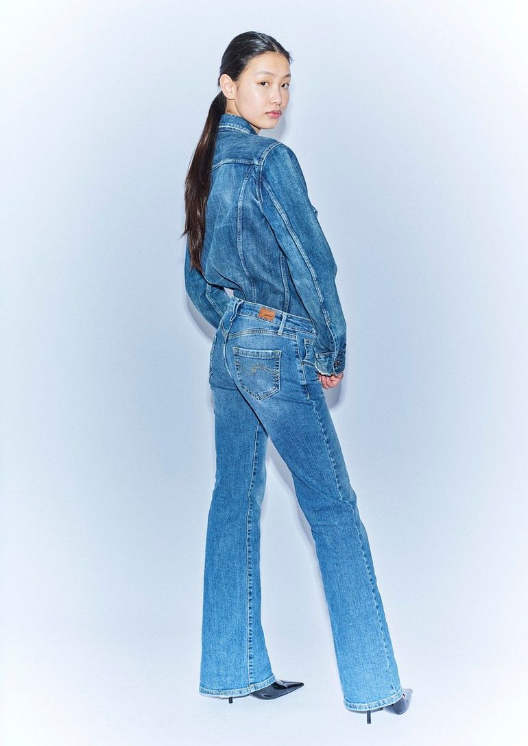 Emilie Wen Zhang book photo