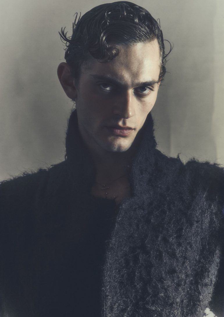 Slava Sıkorski book photo