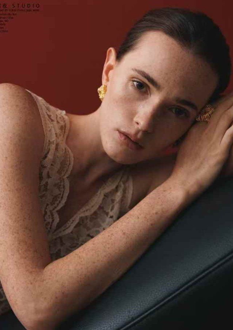 Vlada Riabina book photo