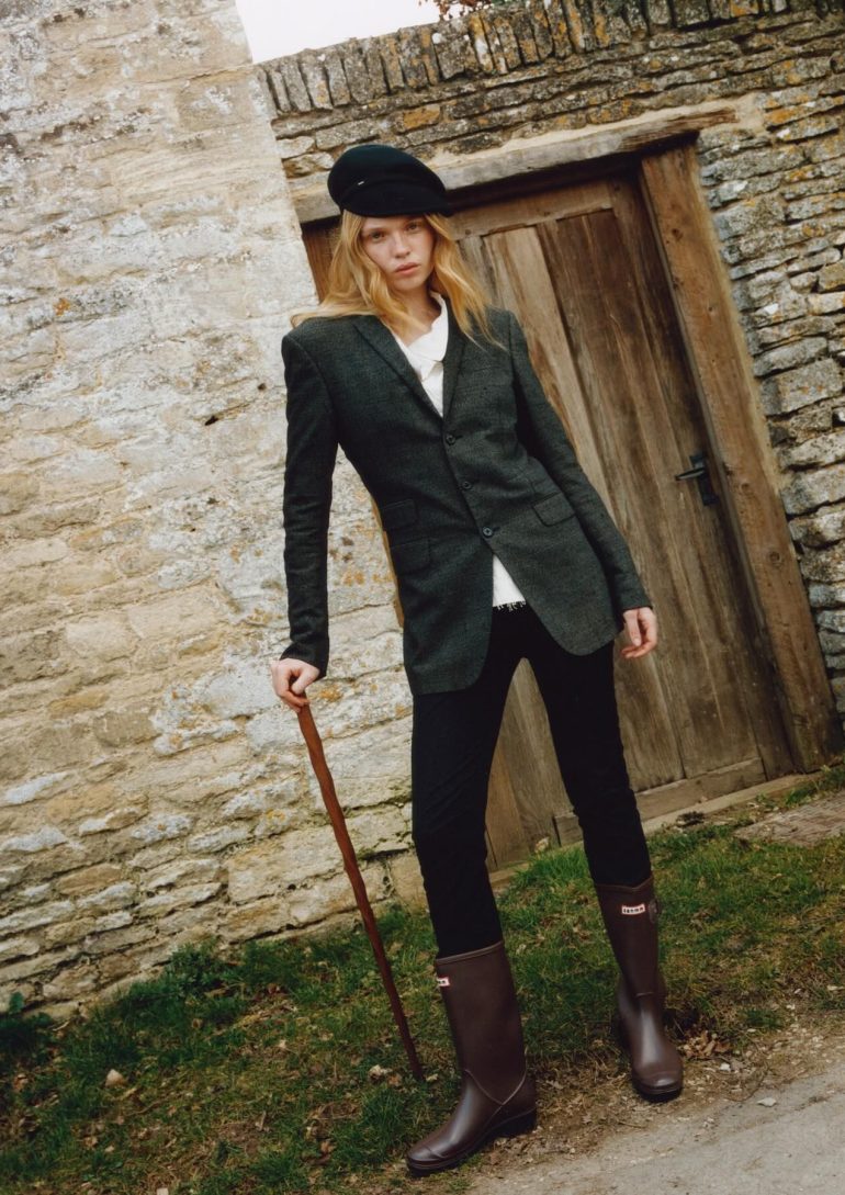Molly Hamlyn book photo
