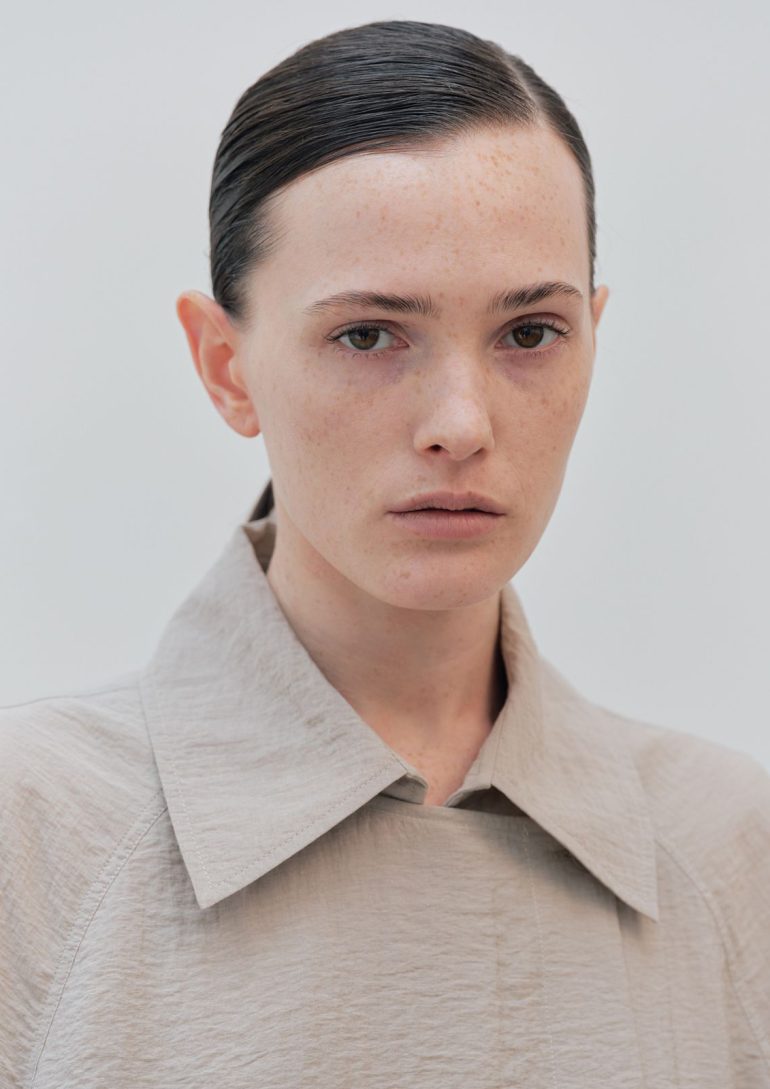 Vlada Riabina book photo