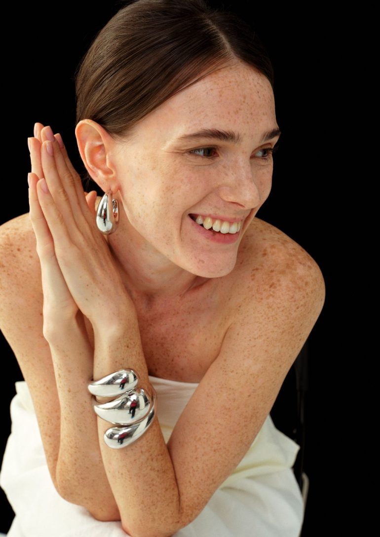 Vlada Riabina book photo