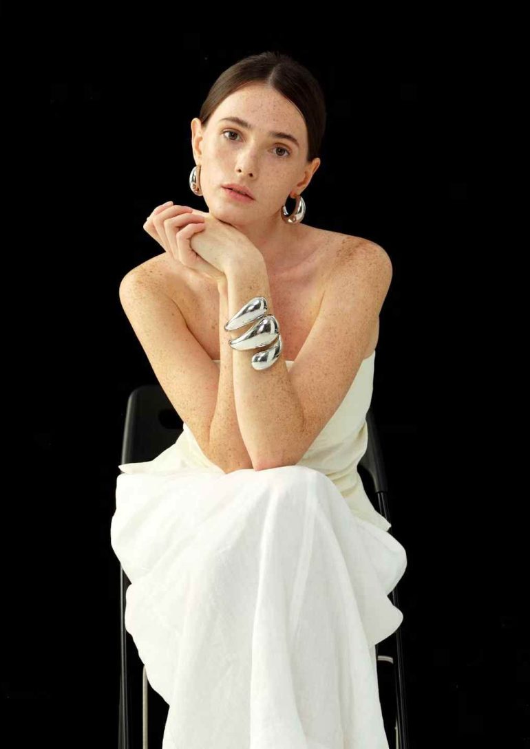 Vlada Riabina book photo