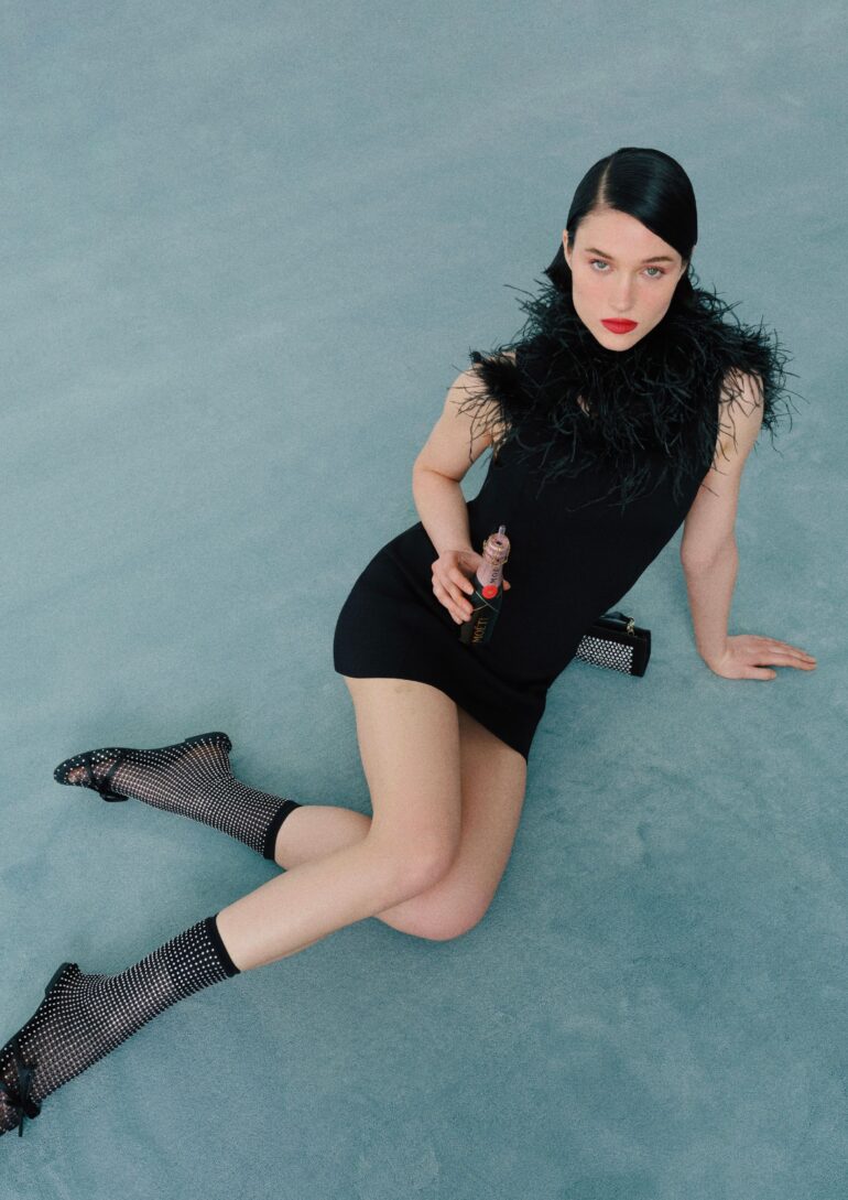 Izabel Tevdoradze book photo