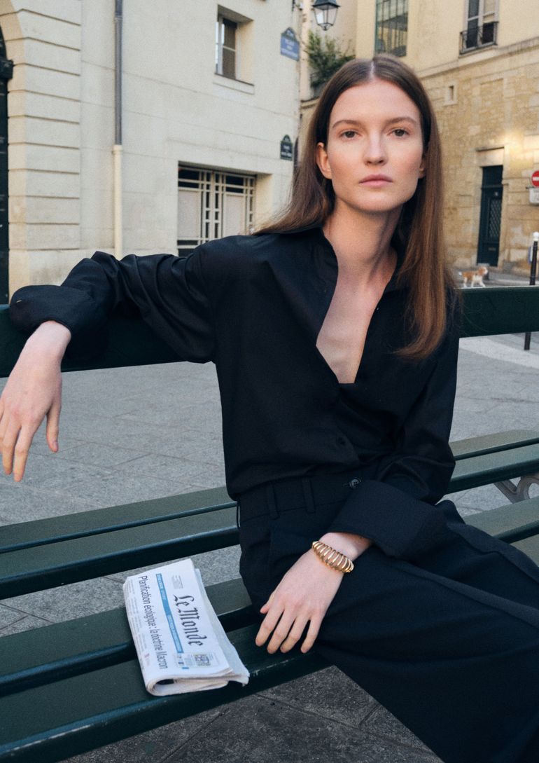 Polina Ivochkina book photo