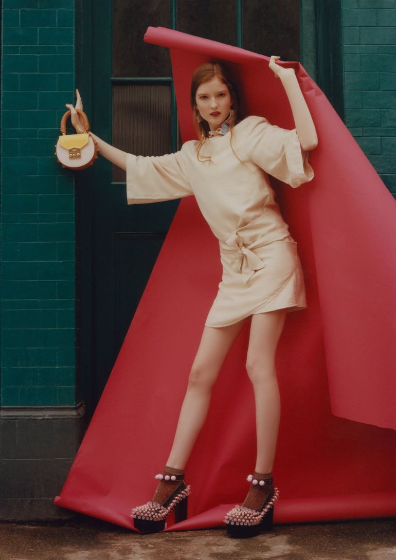 Polina Ivochkina book photo