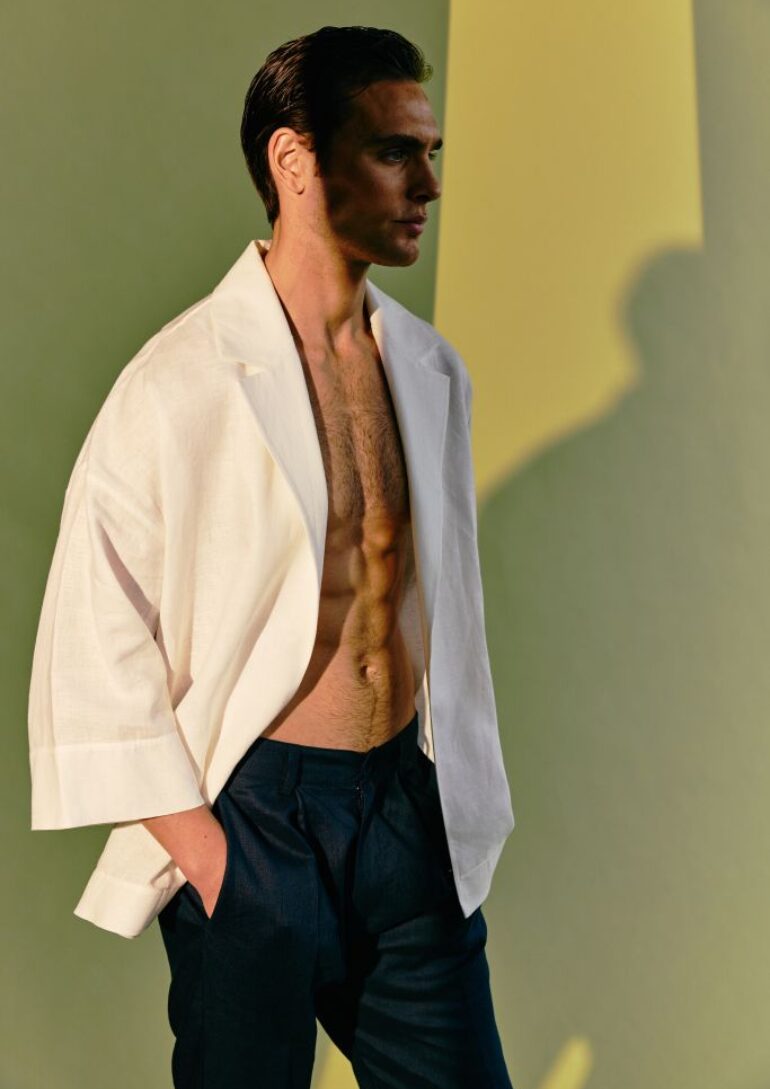 Antonio Lomar book photo