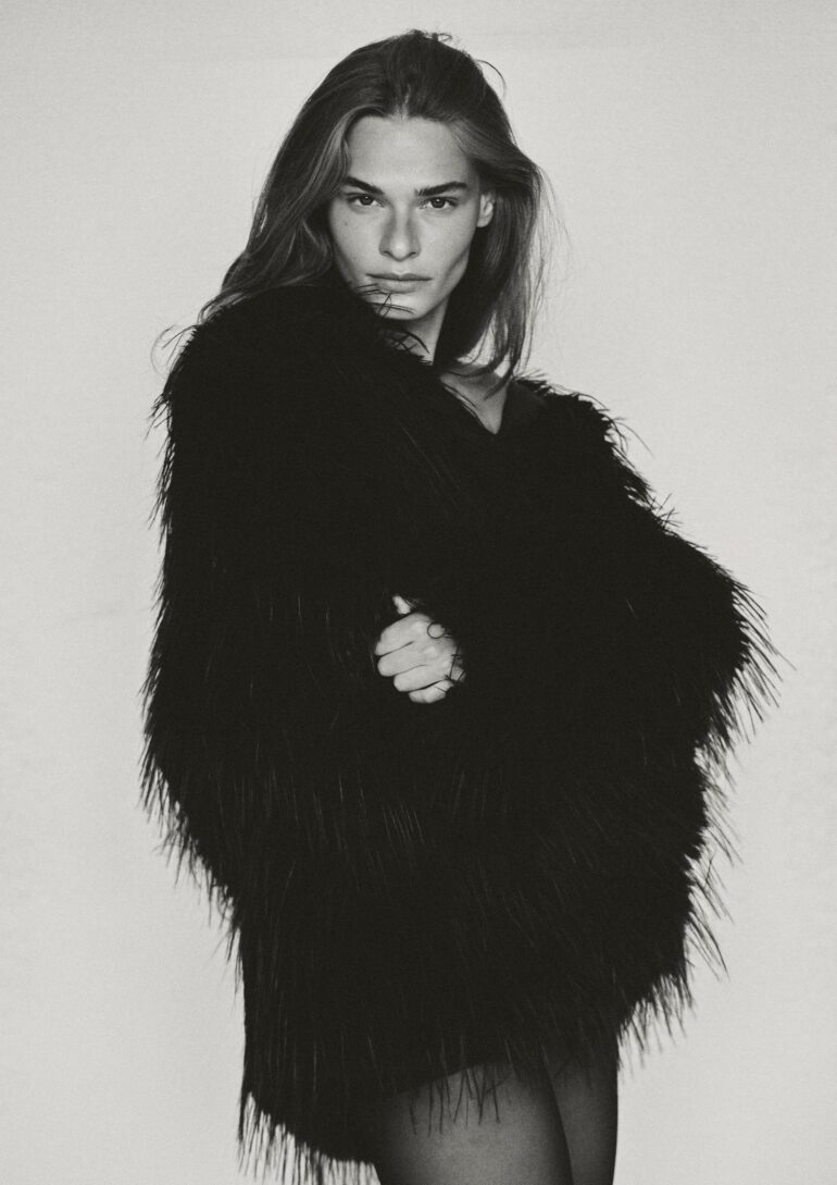 Elizaveta Miniaeva book photo