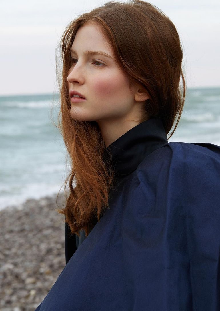 Polina Ivochkina book photo