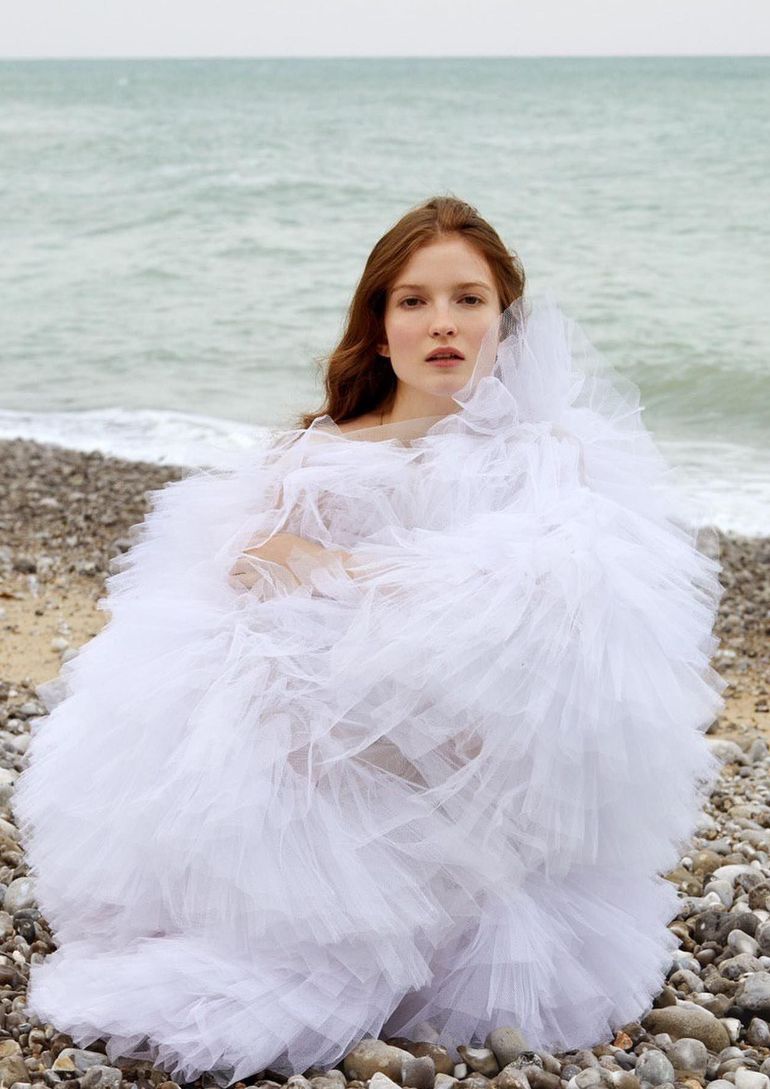 Polina Ivochkina book photo