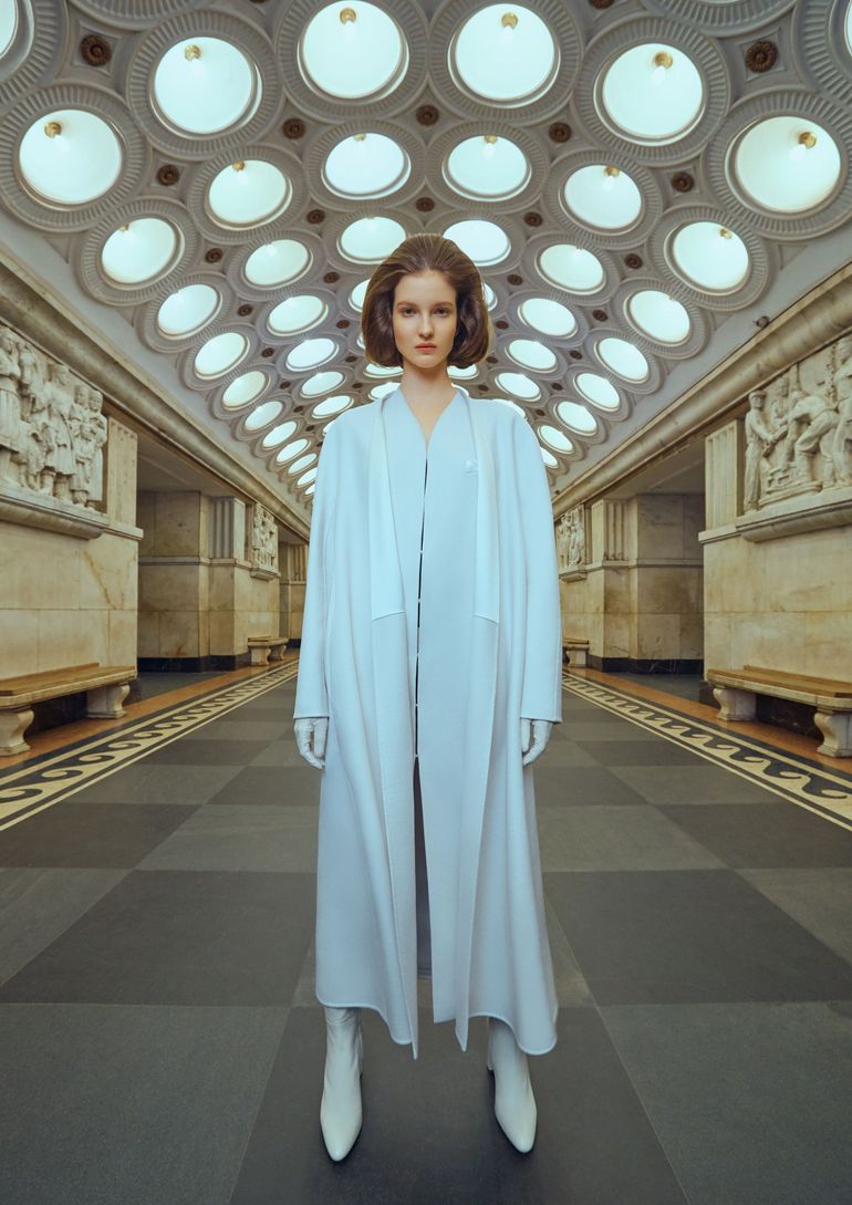 Polina Ivochkina book photo