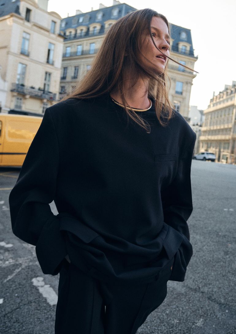 Polina Ivochkina book photo
