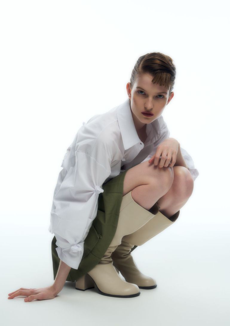 Polina Ivochkina book photo